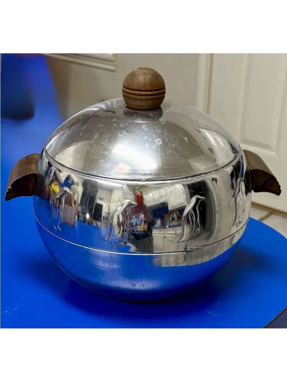 Vintage West Bend Penguin Hot/Cold Server Ice Bucket/Bread Warmer